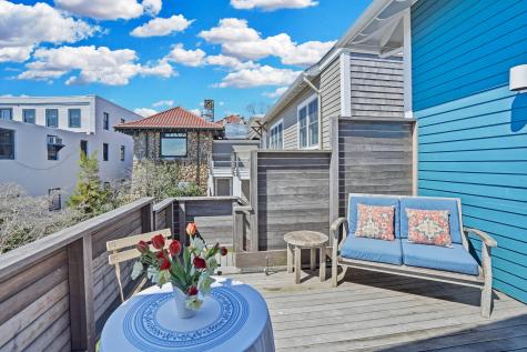 20 Union Court Vineyard Haven MA 02568