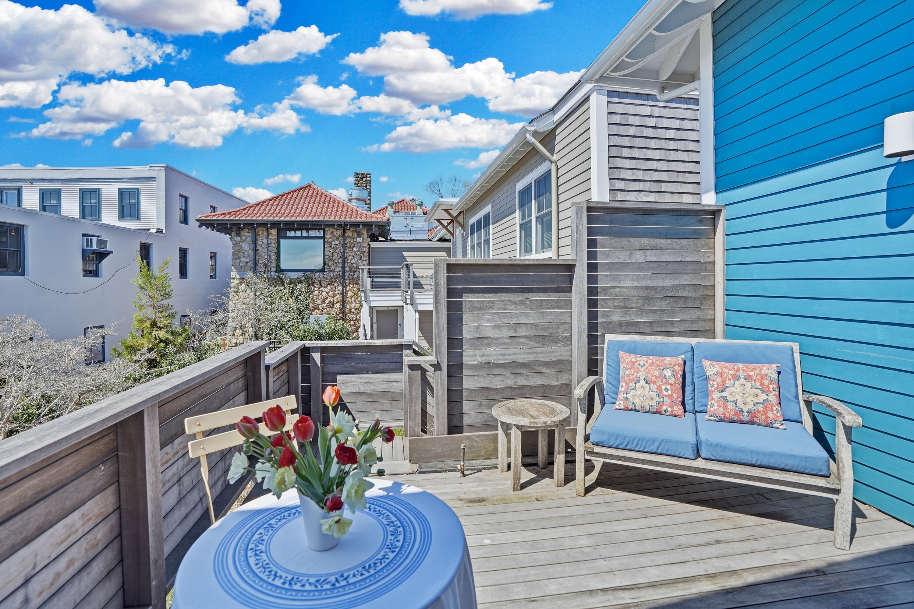 20 Union Court Vineyard Haven MA 02568