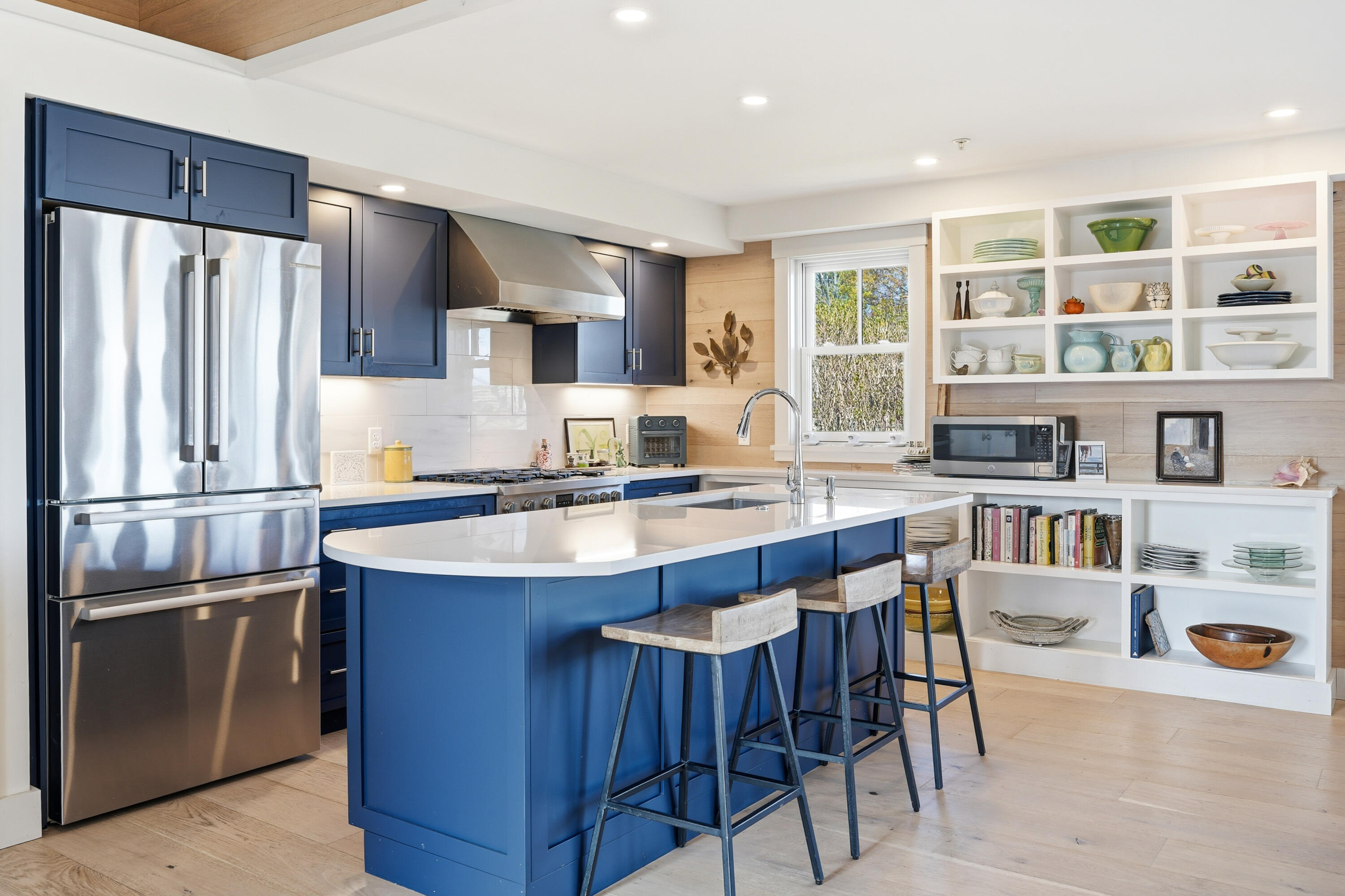 20 Union Court Vineyard Haven MA 02568