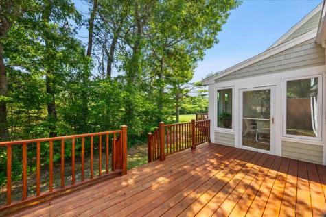 9 Blue Meadow Court Bourne MA 02532