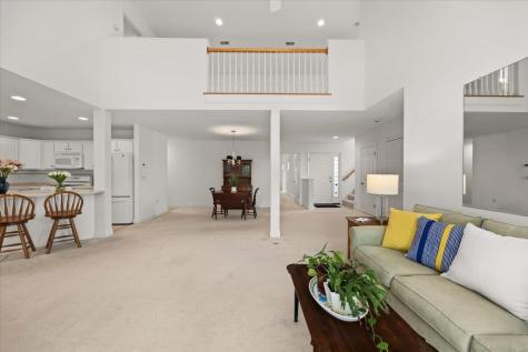 9 Blue Meadow Court Bourne MA 02532