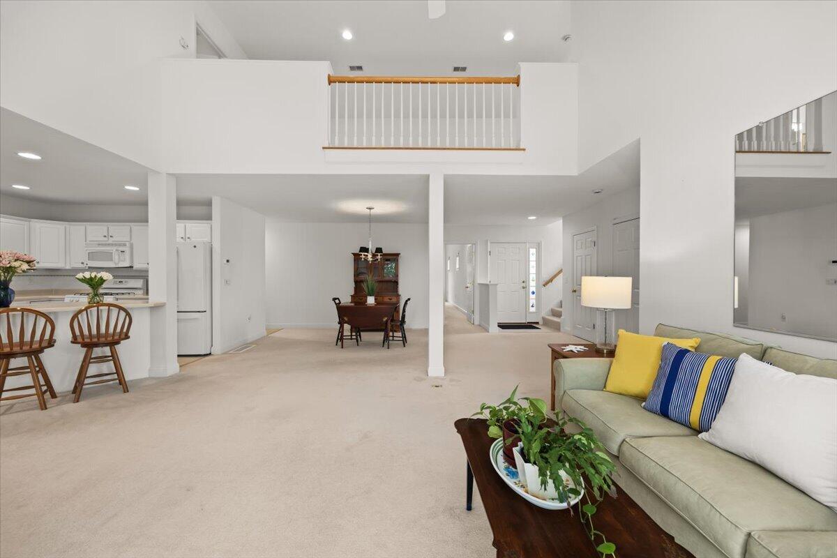 9 Blue Meadow Court Bourne MA 02532