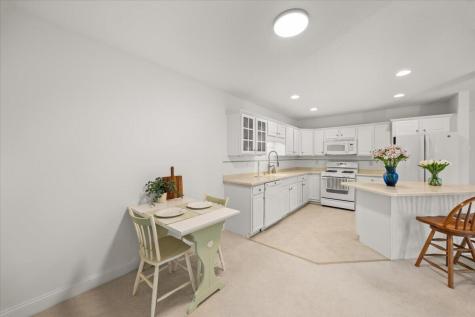 9 Blue Meadow Court Bourne MA 02532