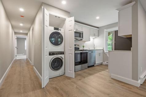 1029 Iyannough Road Barnstable MA 02601