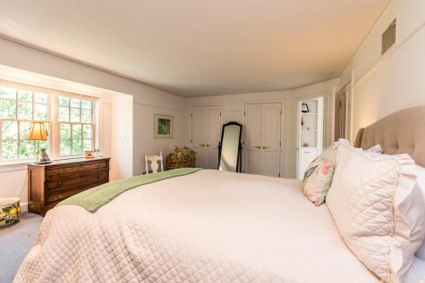 15 Hampton Court Mashpee MA 02649