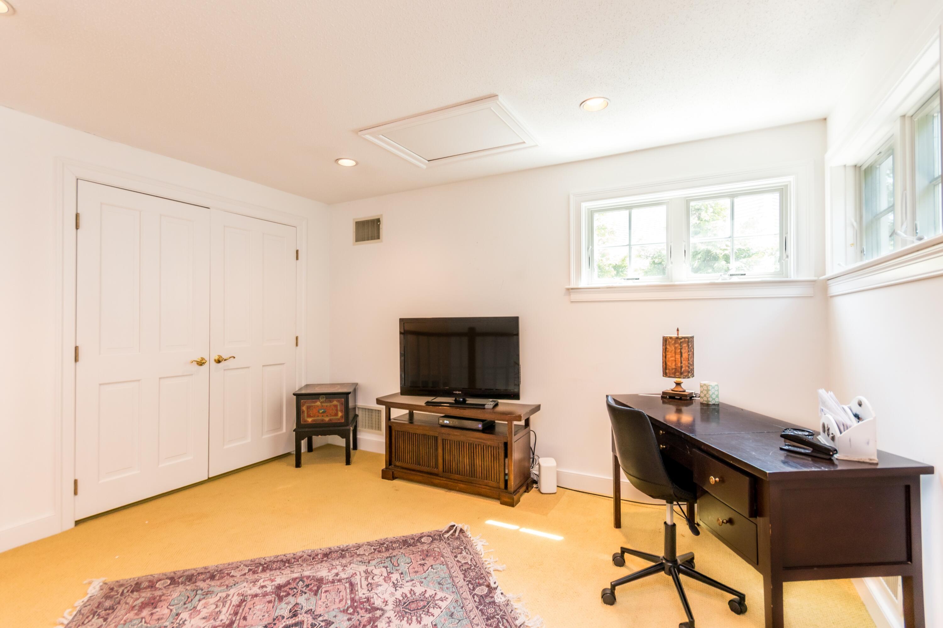 15 Hampton Court Mashpee MA 02649