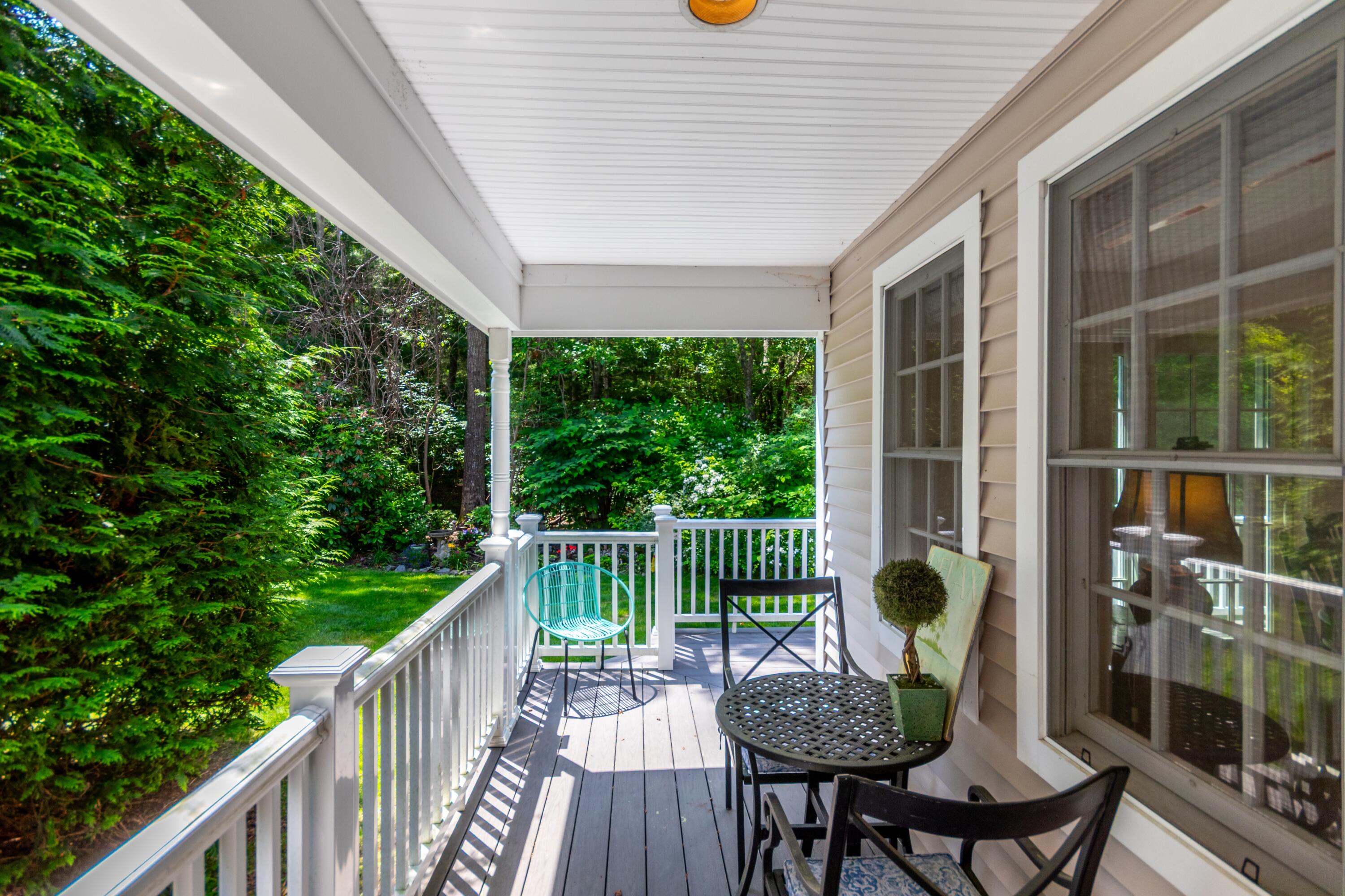 15 Hampton Court Mashpee MA 02649