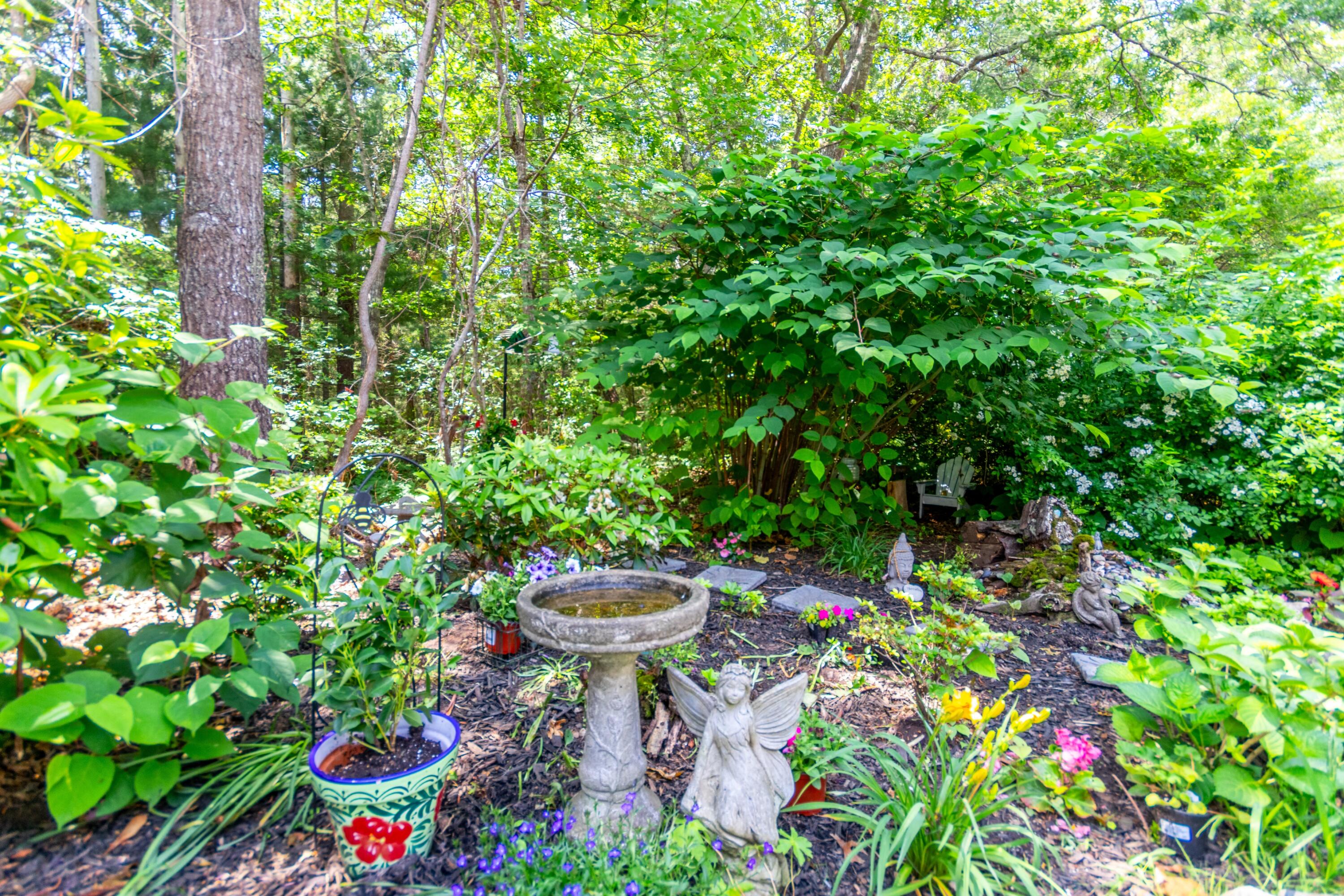 15 Hampton Court Mashpee MA 02649