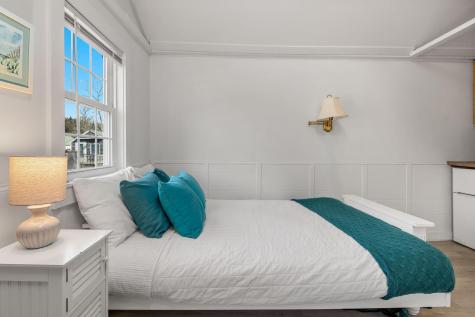 17 Shore Road Truro MA 02652