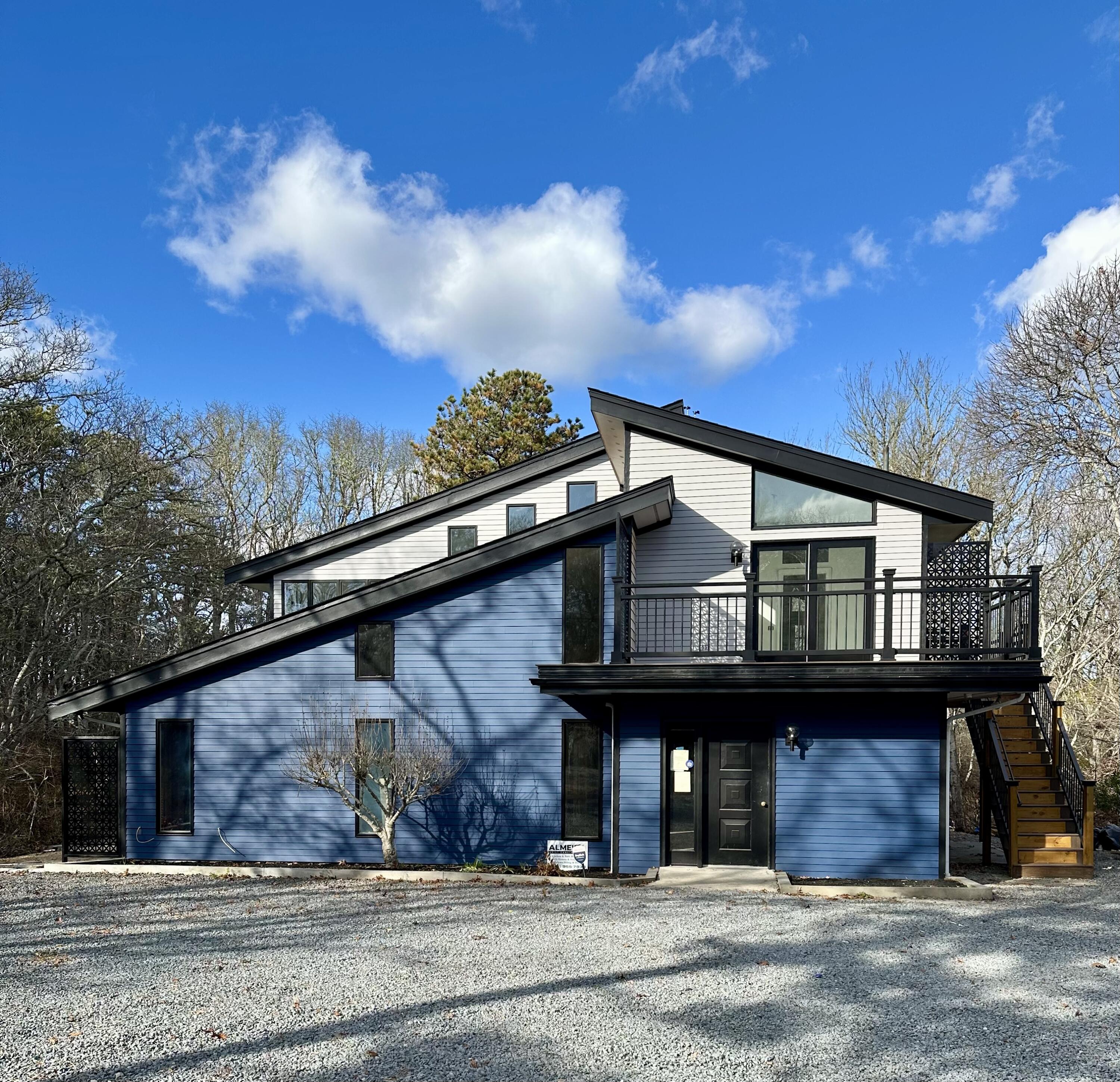 86 Harry Kemp Way, Unit B