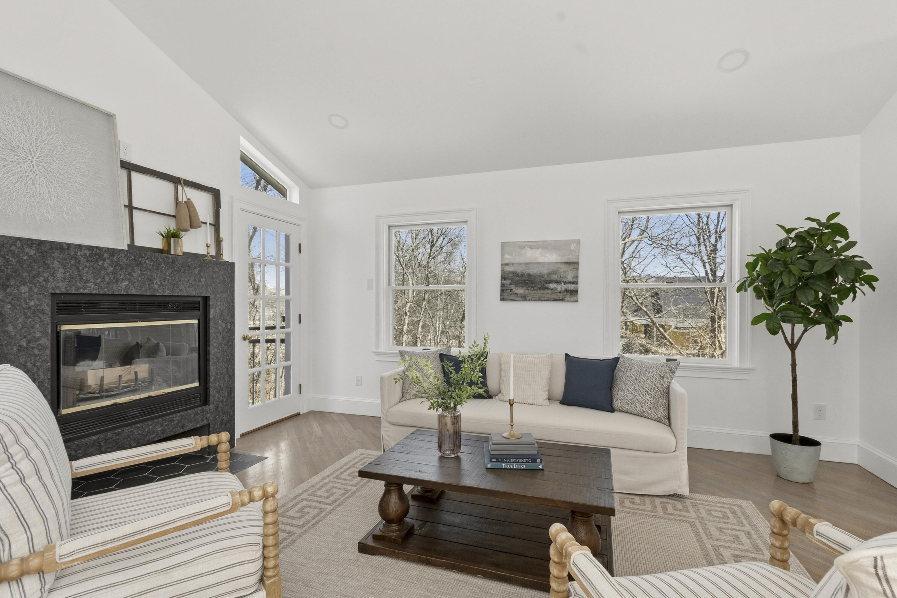 86 Harry Kemp Way Provincetown MA 02657