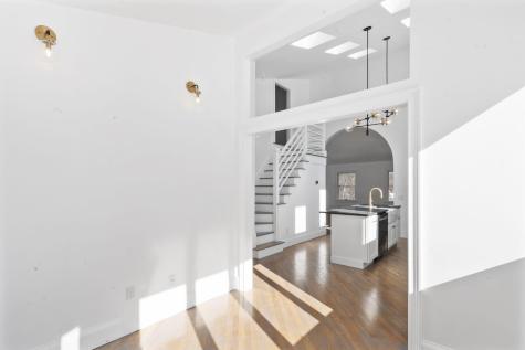 86 Harry Kemp Way Provincetown MA 02657