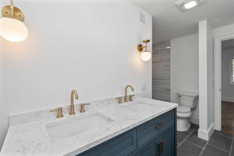 86 Harry Kemp Way Provincetown MA 02657