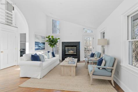 86 Harry Kemp Way Provincetown MA 02657