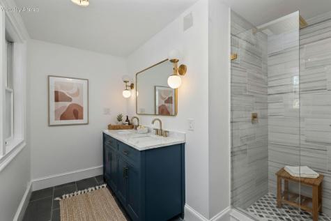 86 Harry Kemp Way Provincetown MA 02657