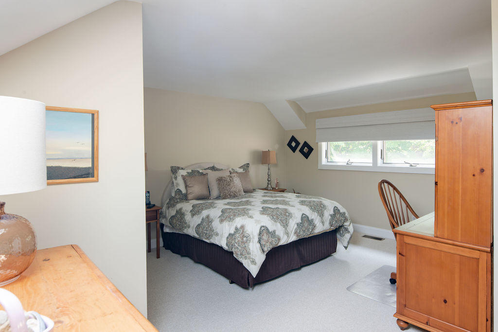 22 Mid-iron Way Mashpee MA 02649