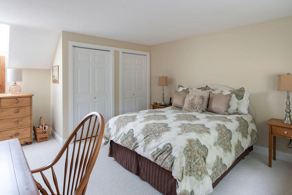 22 Mid-iron Way Mashpee MA 02649