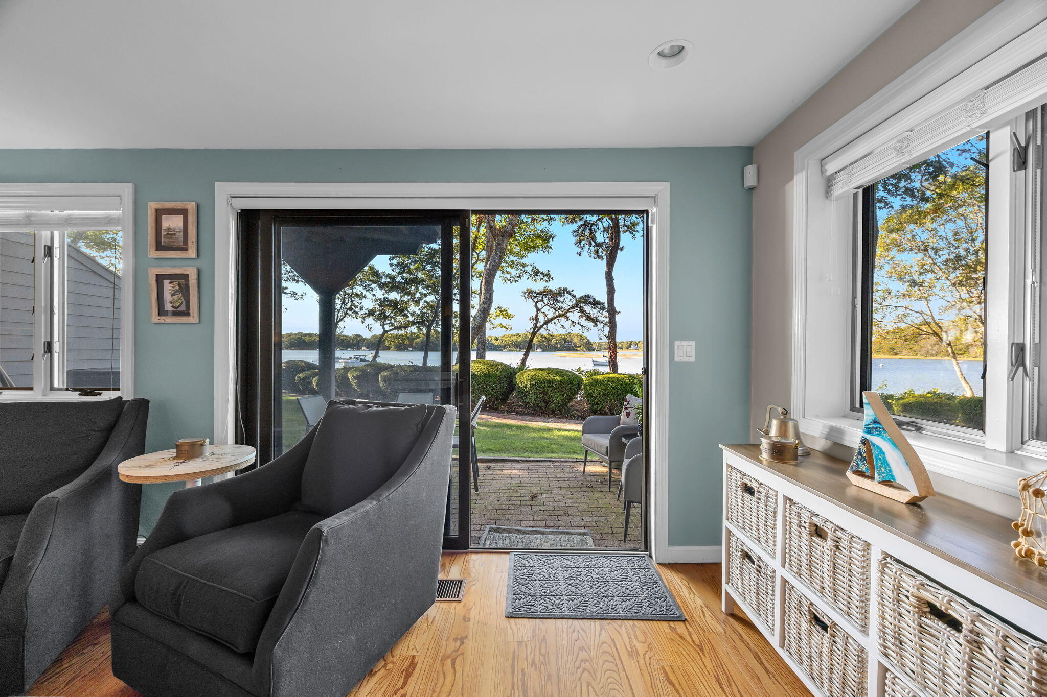 381 Great Oak Road Mashpee MA 02649