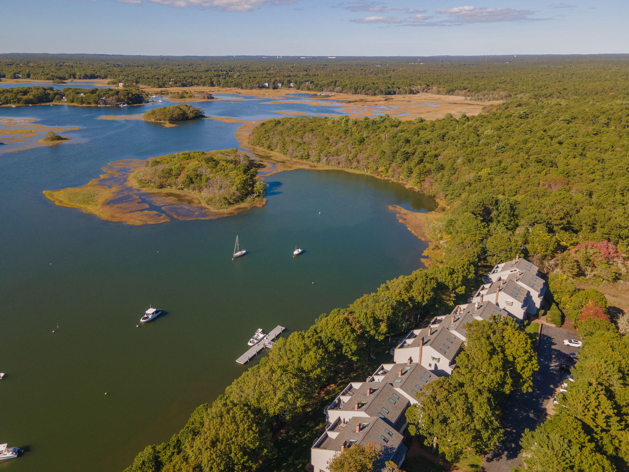 381 Great Oak Road Mashpee MA 02649