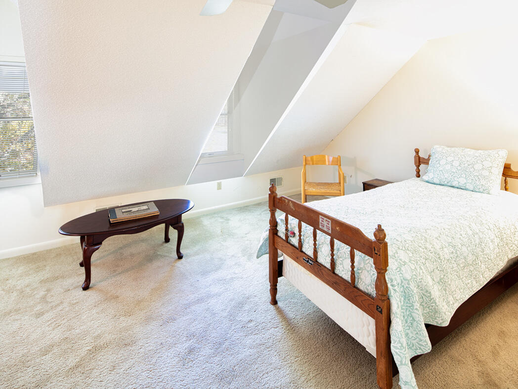 131 Shellback Way Mashpee MA 02649