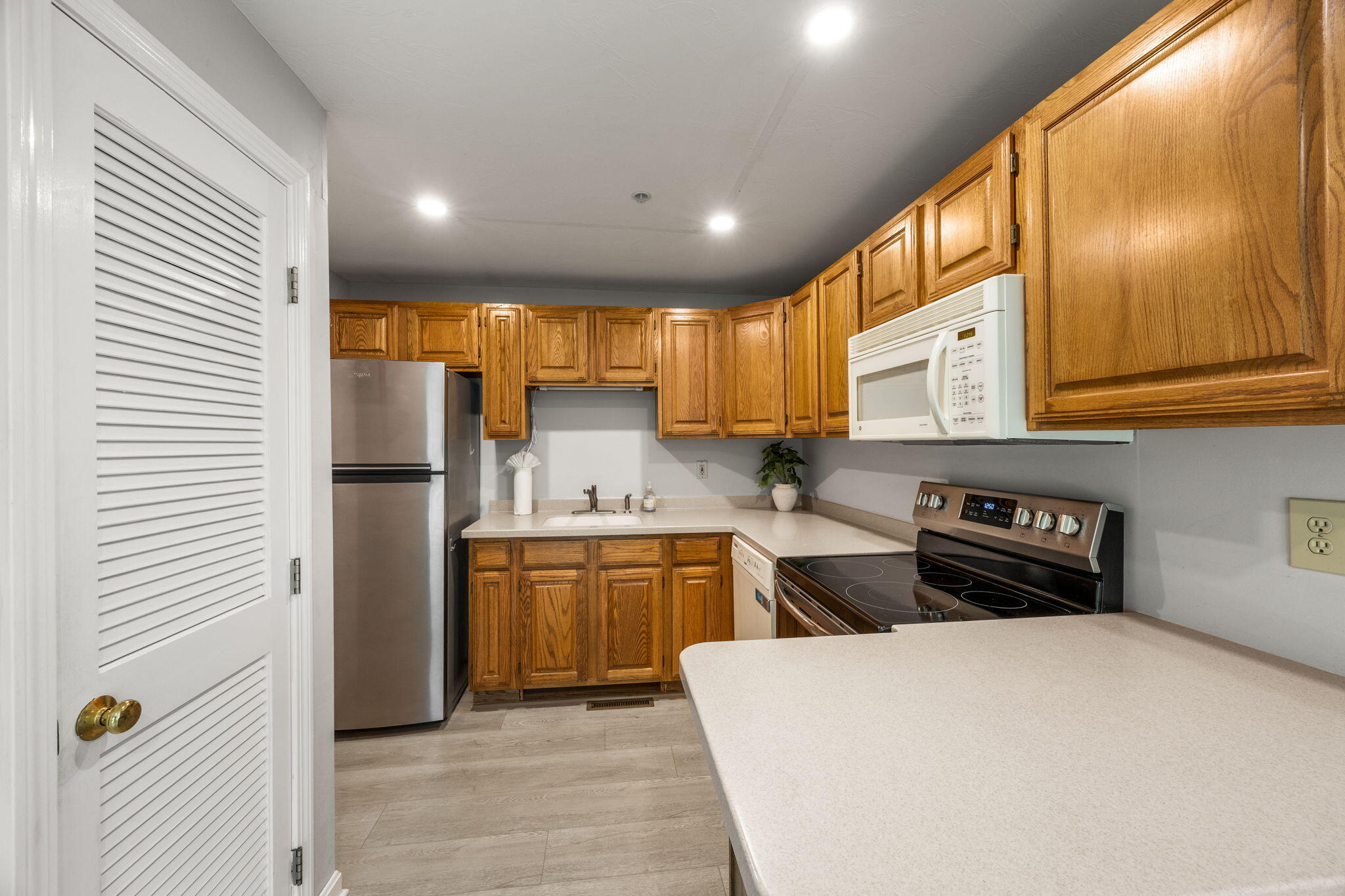 35 Santuit Pond Way Mashpee MA 02649