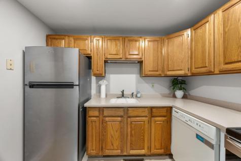 35 Santuit Pond Way Mashpee MA 02649