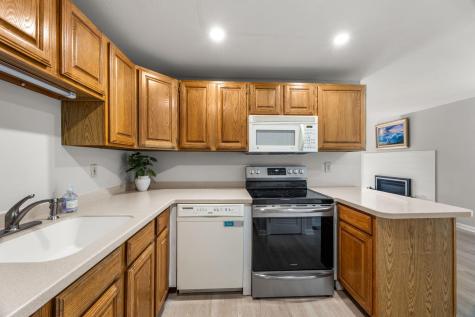 35 Santuit Pond Way Mashpee MA 02649