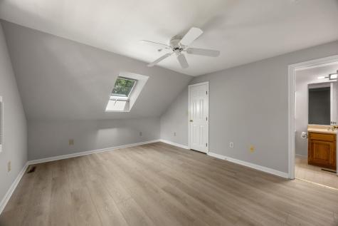 35 Santuit Pond Way Mashpee MA 02649