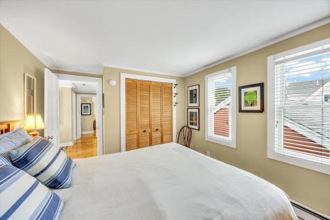 15 Cottage Street Provincetown MA 02657