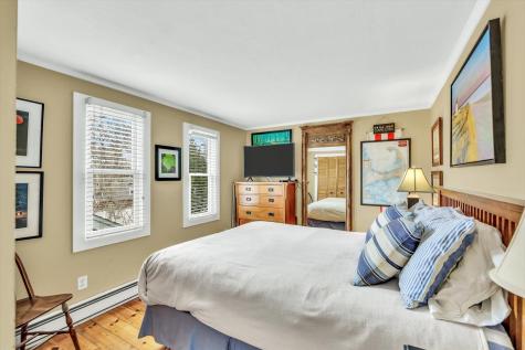 15 Cottage Street Provincetown MA 02657