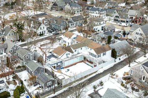 15 Cottage Street Provincetown MA 02657