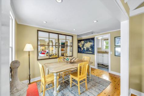 15 Cottage Street Provincetown MA 02657