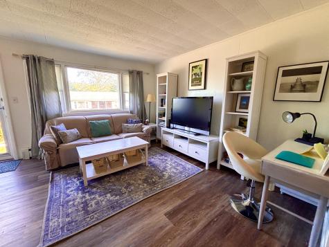 124 Skiff Avenue Vineyard Haven MA 02568