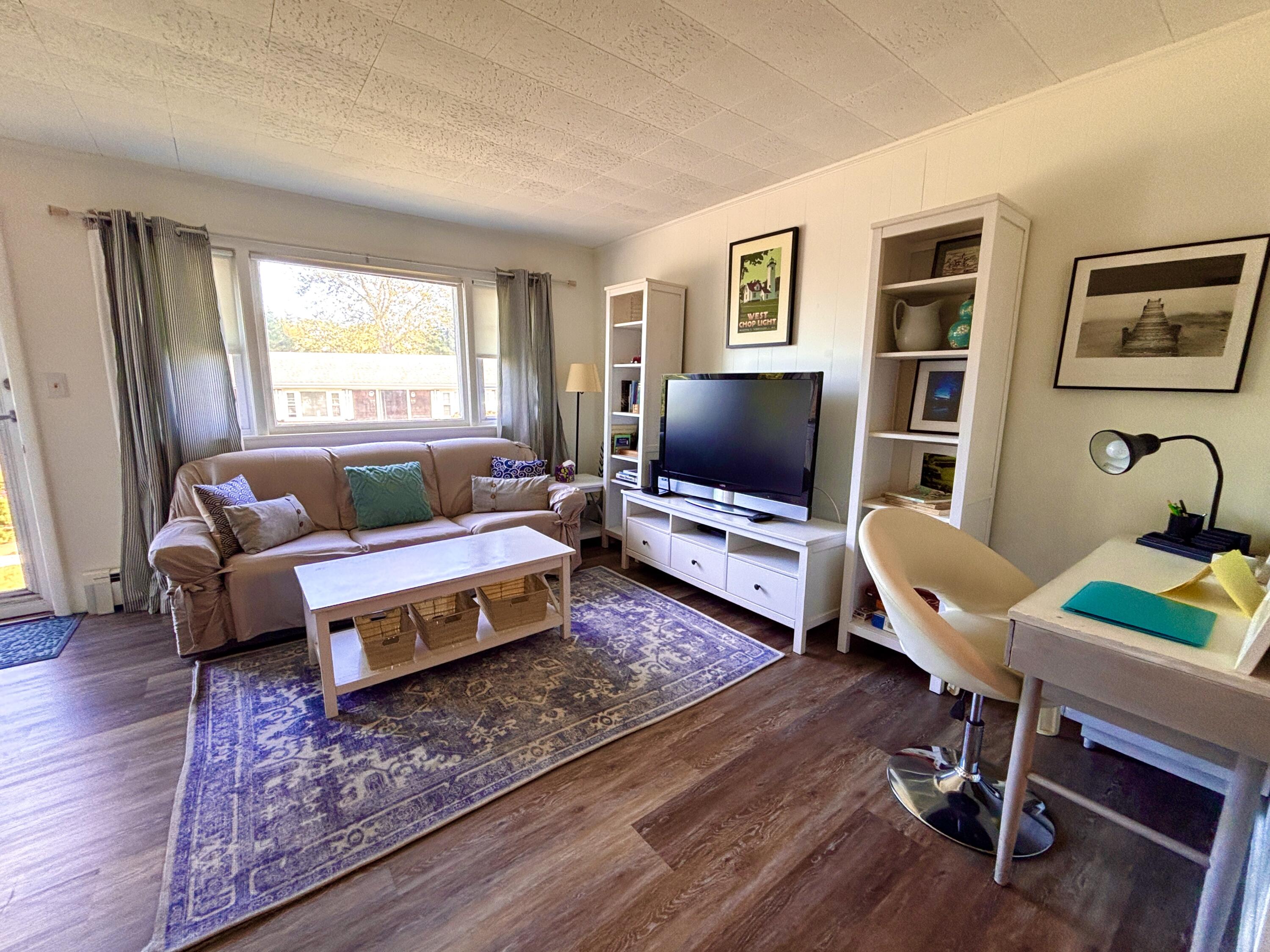 124 Skiff Avenue, Unit C-12, Vineyard Haven MA photo 4