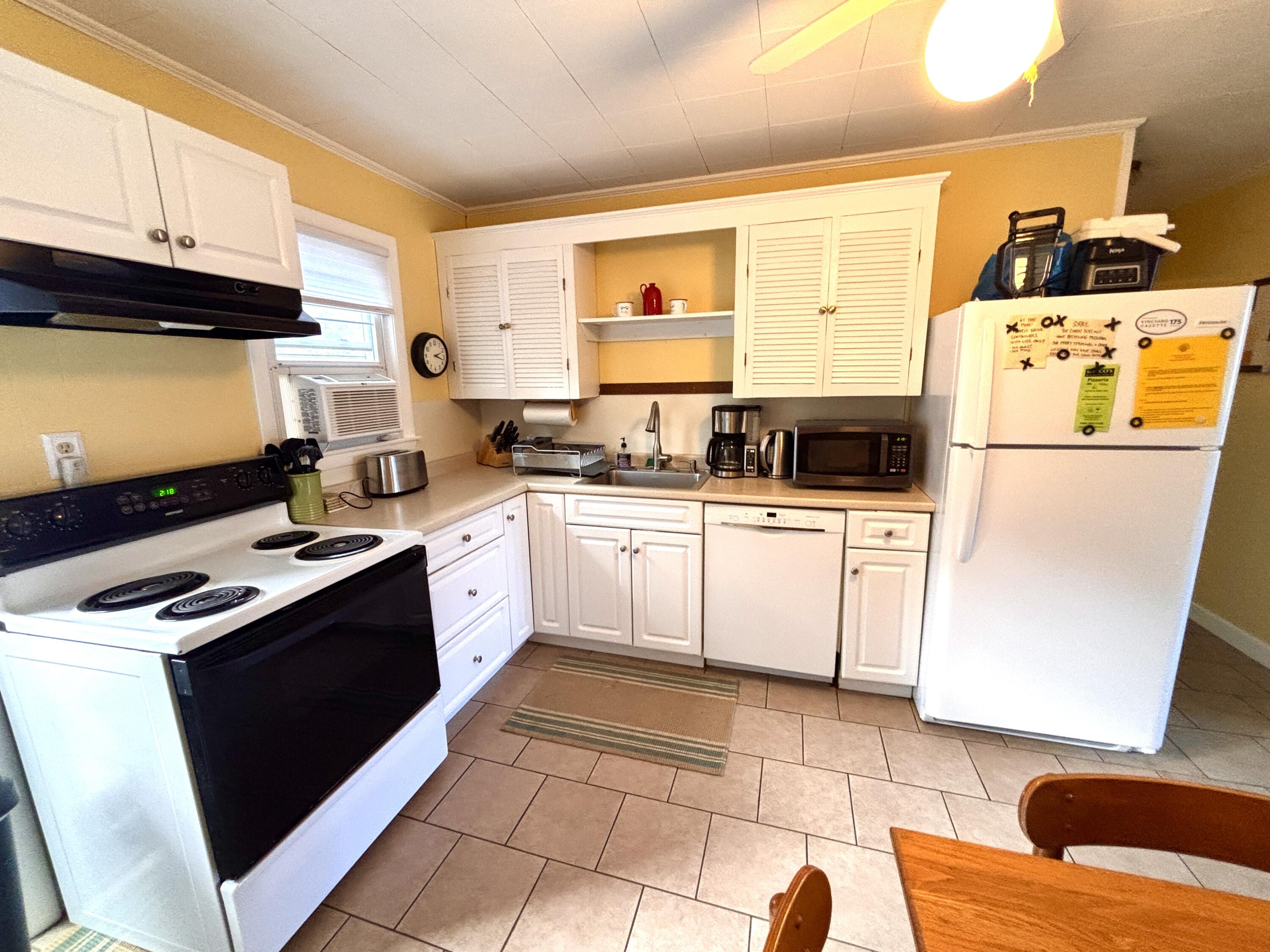 124 Skiff Avenue, Unit C-12, Vineyard Haven MA photo 5