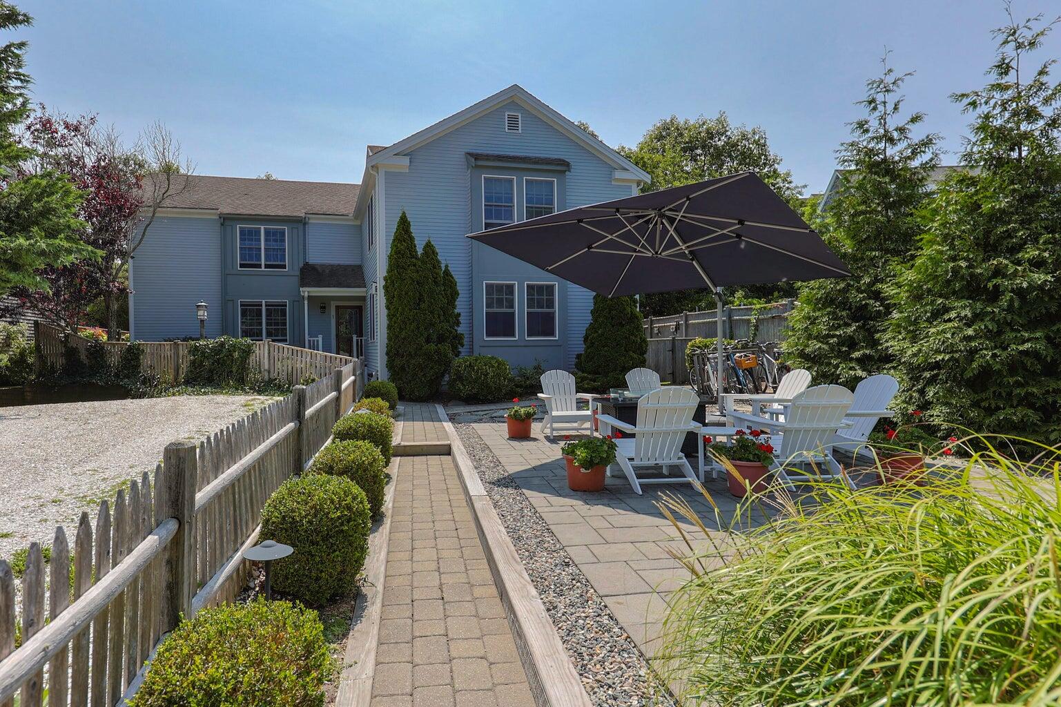 32 Alden Street Provincetown MA 02657