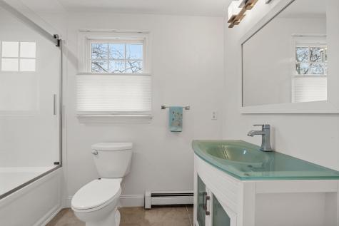 32 Alden Street Provincetown MA 02657