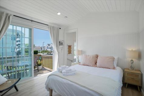 9 Windemere Road West Yarmouth MA 02673