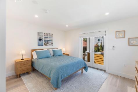 26 Union Court Vineyard Haven MA 02568