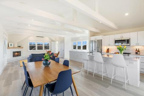 26 Union Court Vineyard Haven MA 02568