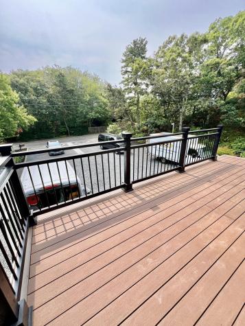 86 Harry Kemp Way Provincetown MA 02657