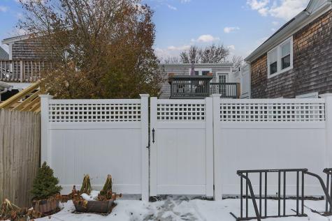 9A Conwell Street Provincetown MA 02657