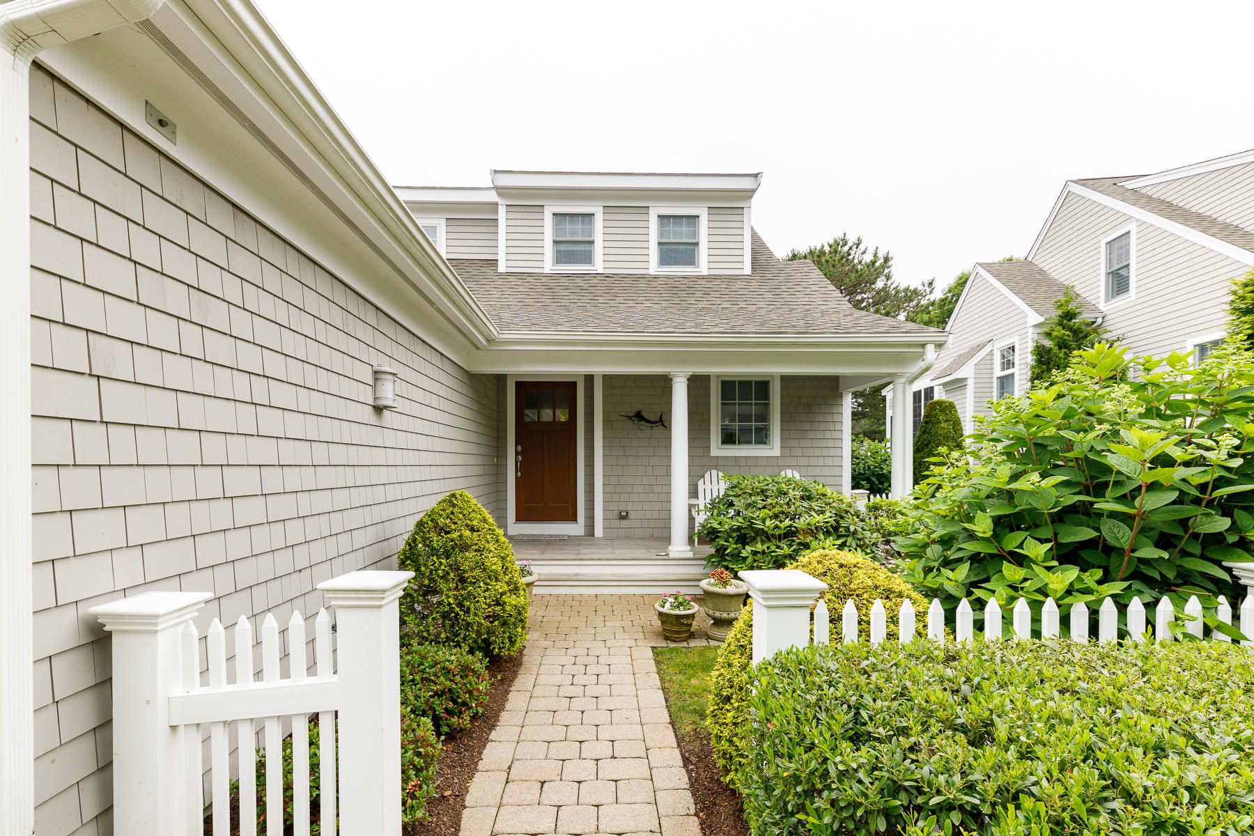 37 Lanyard Way Mashpee MA 02649
