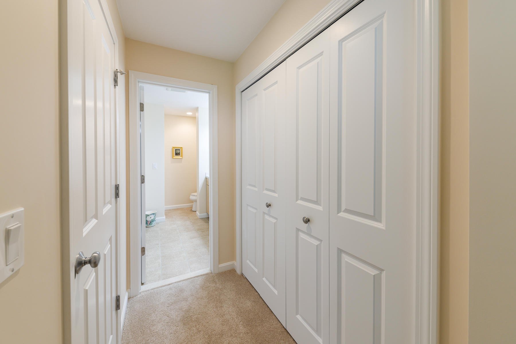 37 Lanyard Way Mashpee MA 02649
