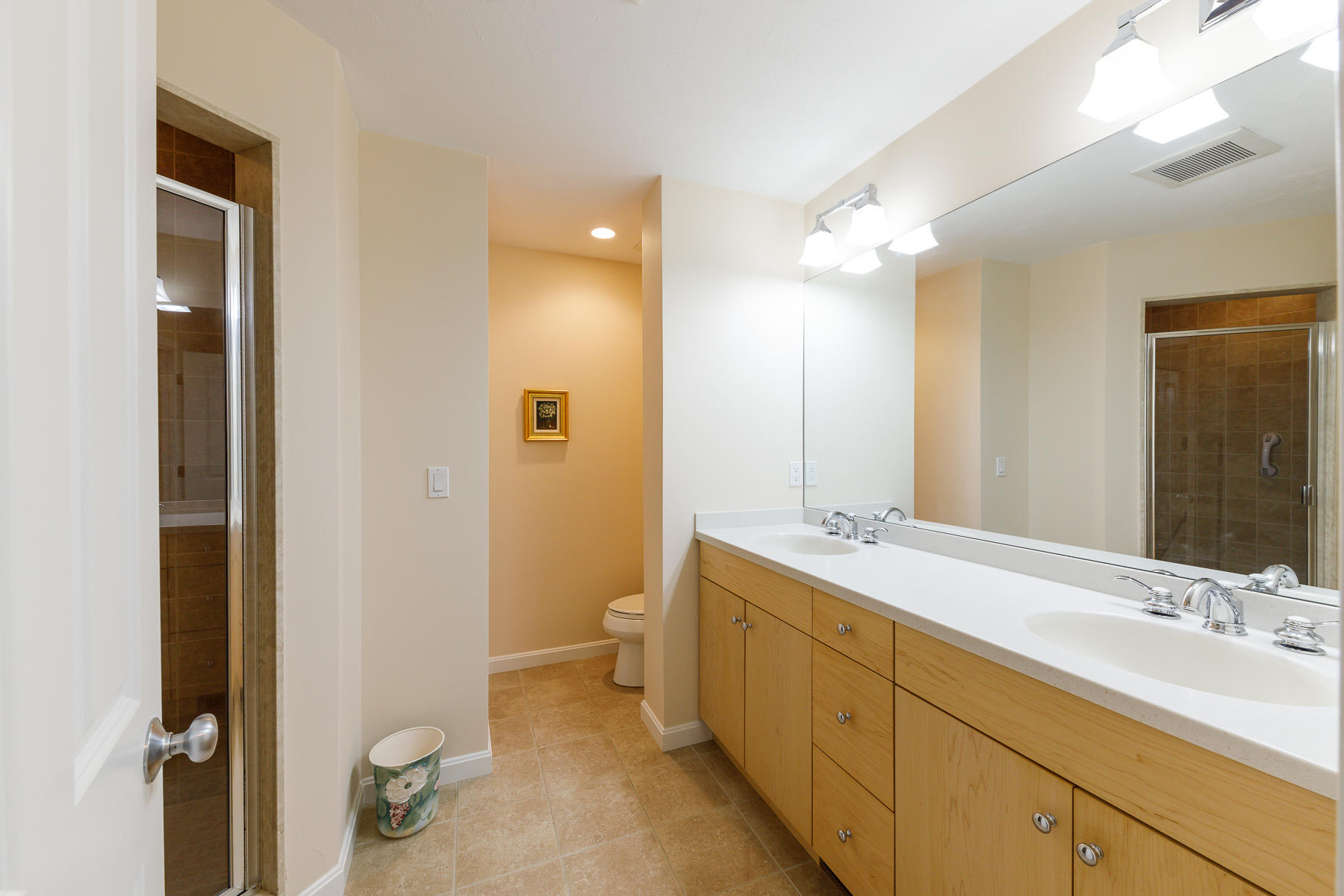 37 Lanyard Way Mashpee MA 02649