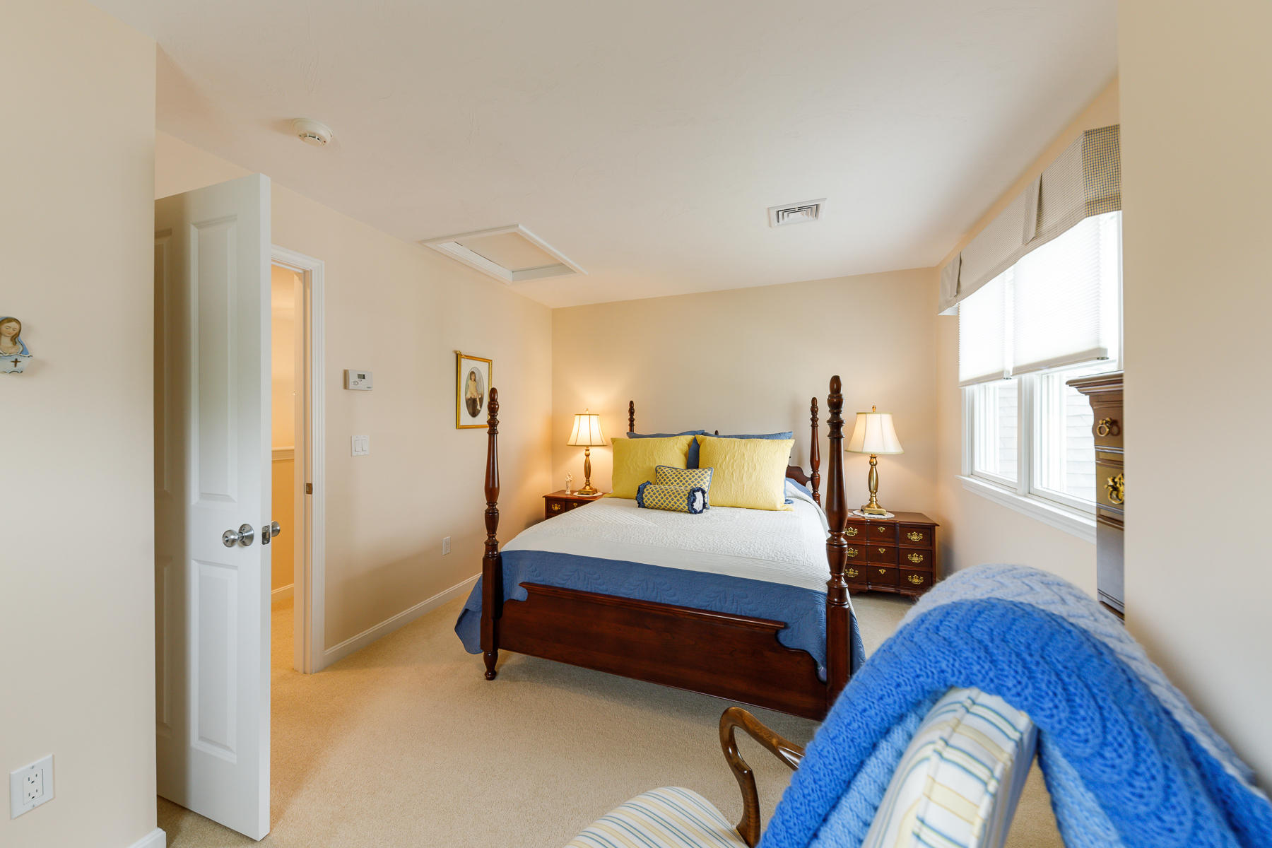 37 Lanyard Way Mashpee MA 02649