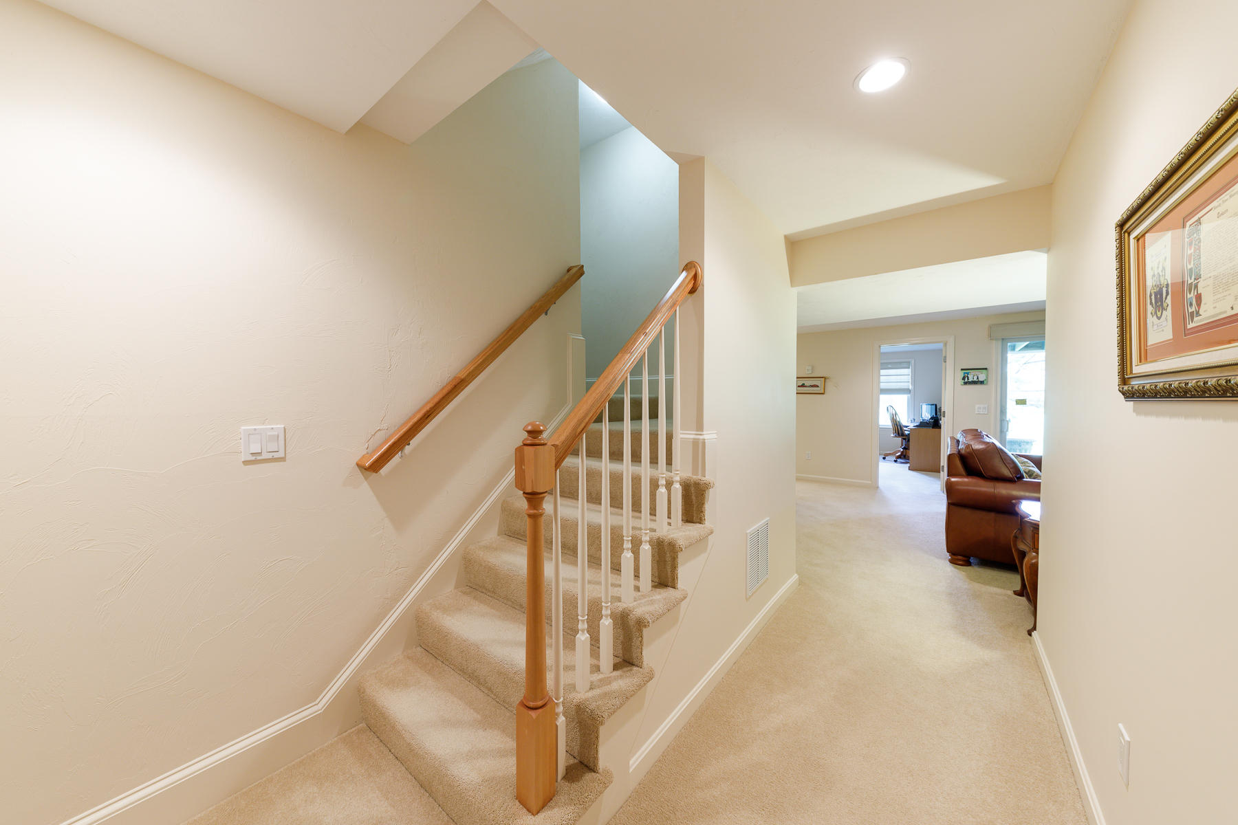 37 Lanyard Way Mashpee MA 02649