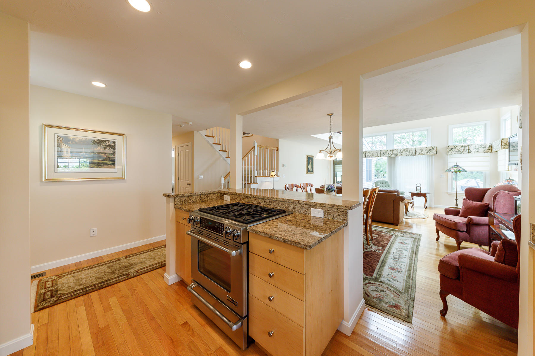 37 Lanyard Way Mashpee MA 02649