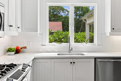 9 Cockle Way Brewster MA 02631