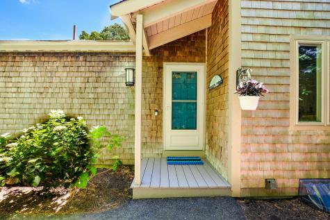 96 Shoreland Path Falmouth MA 02536